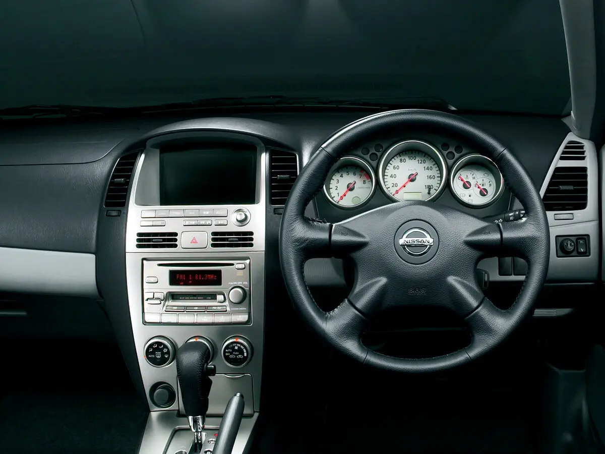 Nissan Wingroad II (Y11) Рестайлинг Универсал 5 дв. — сүрөт 7