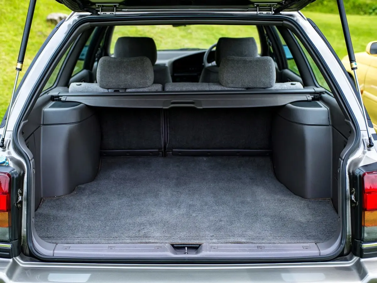 Subaru Legacy I Универсал 5 дв. — фото 11