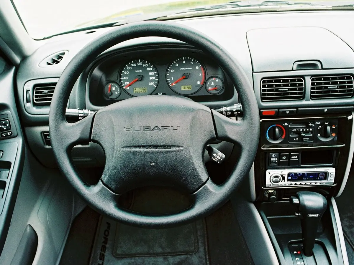 Subaru Forester I Рестайлинг Внедорожник 5 дв. — фото 5