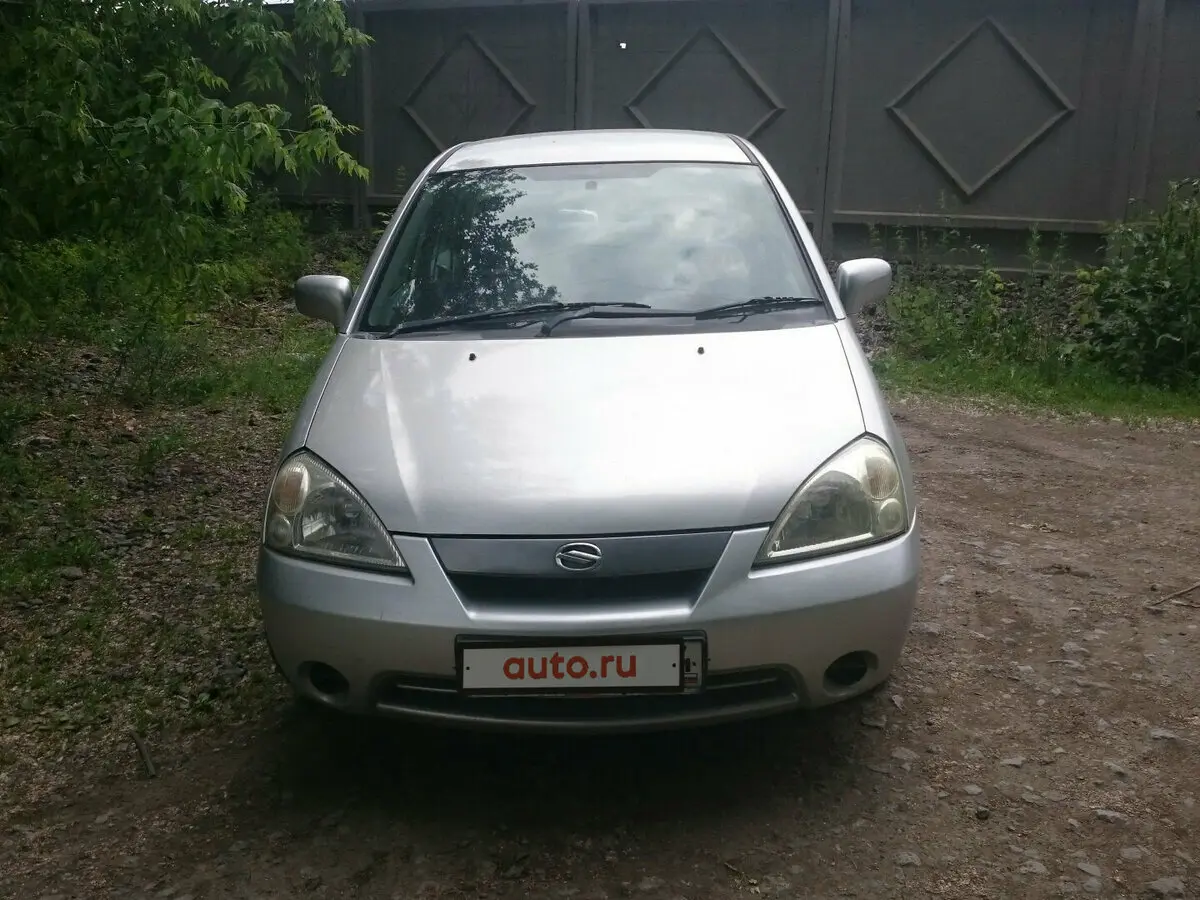 Suzuki Aerio 2001 – 2007 Седан — сүрөт 3