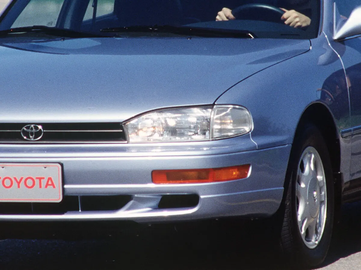 Toyota Camry III (XV10) Седан — photo 7