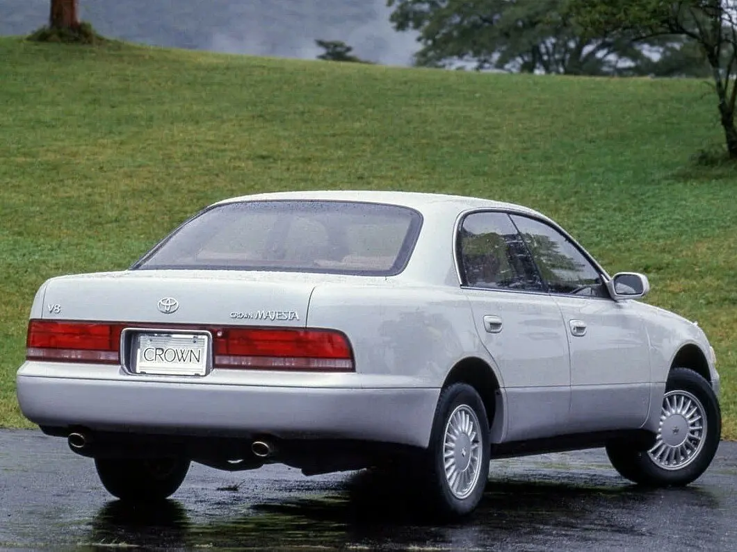 Toyota Crown Majesta I (S140) Седан — фото 5
