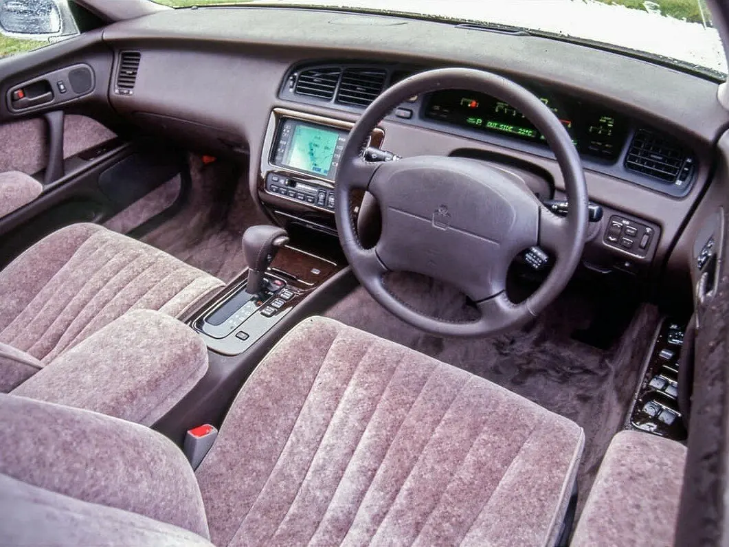 Toyota Crown Majesta I (S140) Седан — фото 8