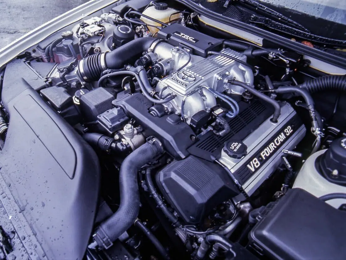 Toyota Crown Majesta I (S140) Седан — фото 11