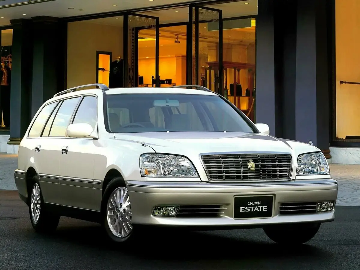 Toyota Crown XI (S170) Универсал 5 дв. — 照片 2
