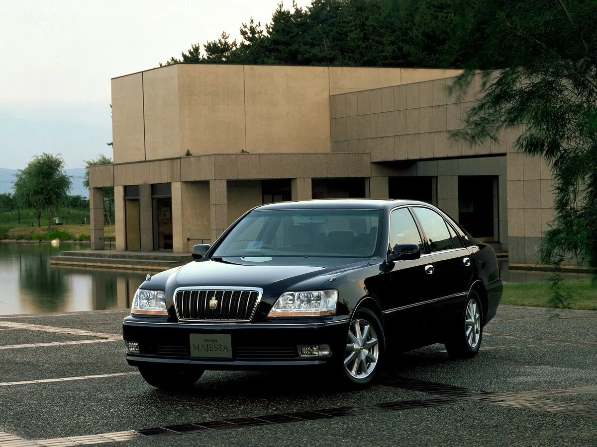 Toyota Crown Majesta III (S170)
