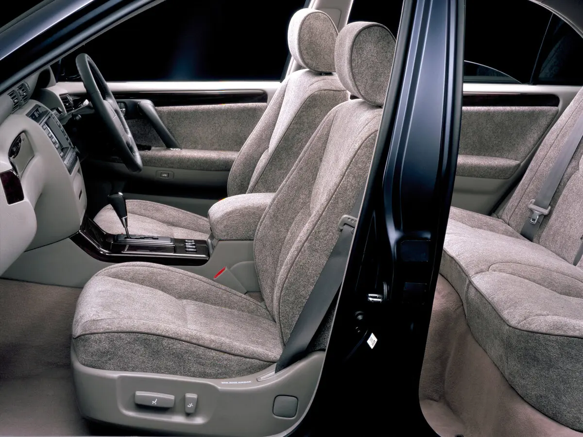 Toyota Crown Majesta III (S170) Седан — фото 6