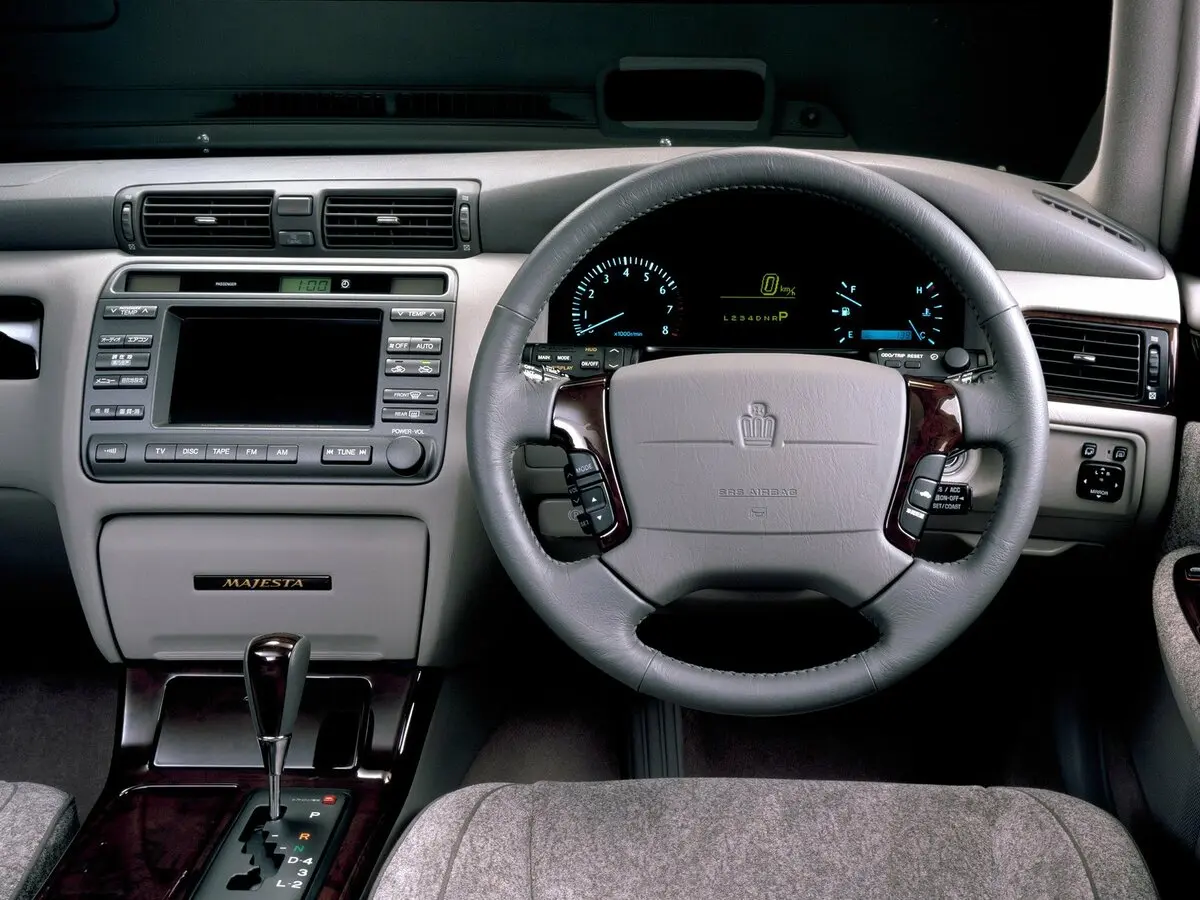 Toyota Crown Majesta III (S170) Седан — фото 7