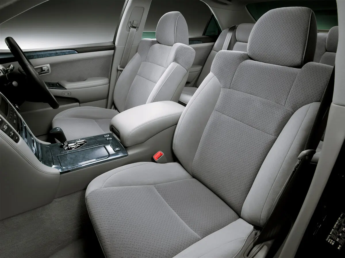 Toyota Crown XII (S180) Седан — сүрөт 7