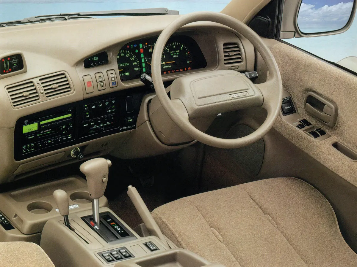 Toyota Lite Ace IV Минивэн — фото 4