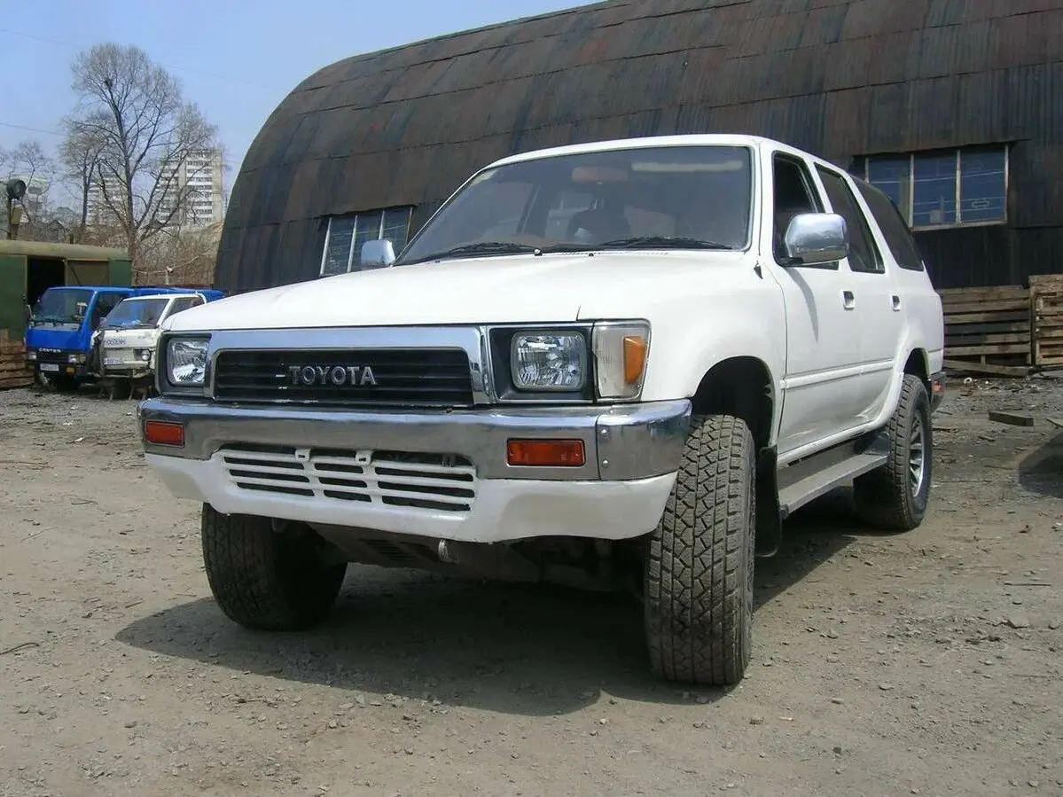Toyota Hilux Surf II Внедорожник 5 дв. — фото 2