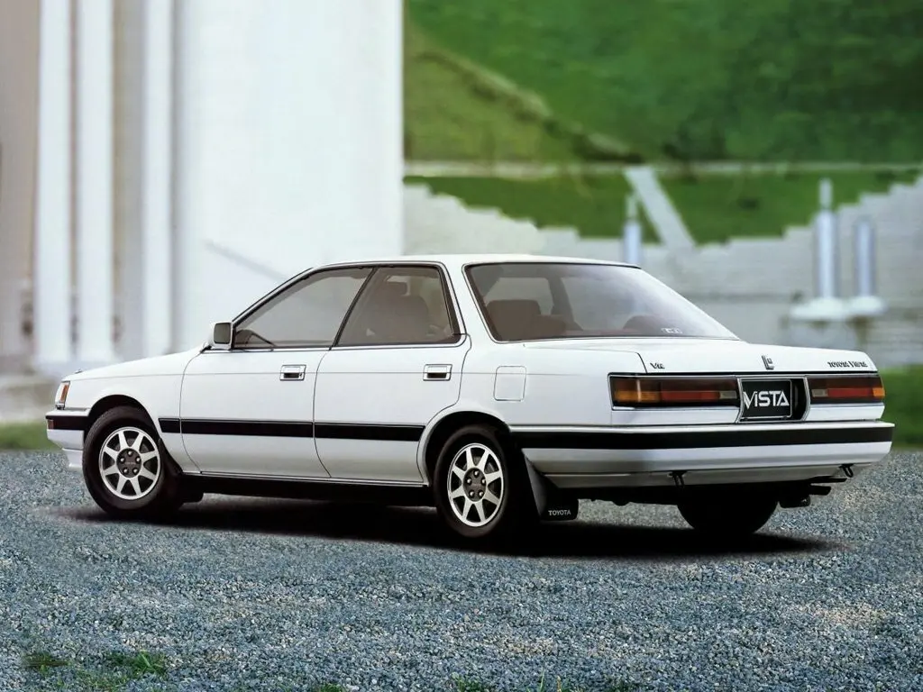 Toyota Vista II (V20) Седан — сүрөт 2
