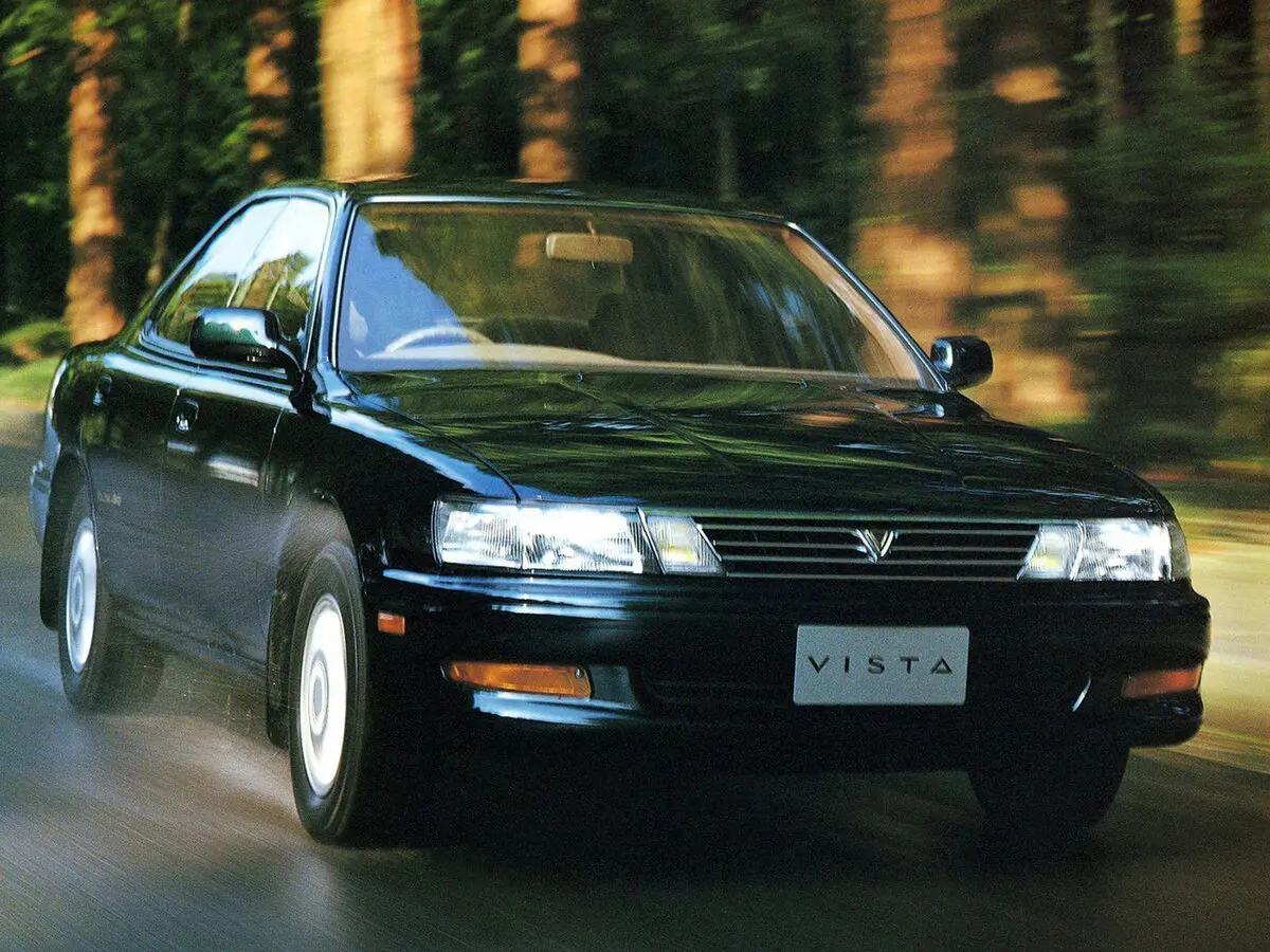 Toyota Vista III (V30) Седан-хардтоп — сүрөт 3