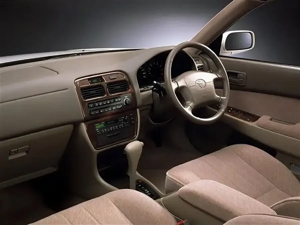 Toyota Vista III (V30) Седан-хардтоп — сүрөт 7