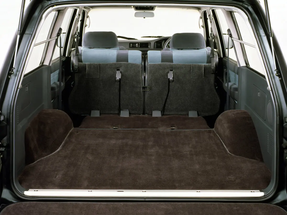Toyota Land Cruiser 80 Series Рестайлинг Внедорожник 5 дв. — фото 9