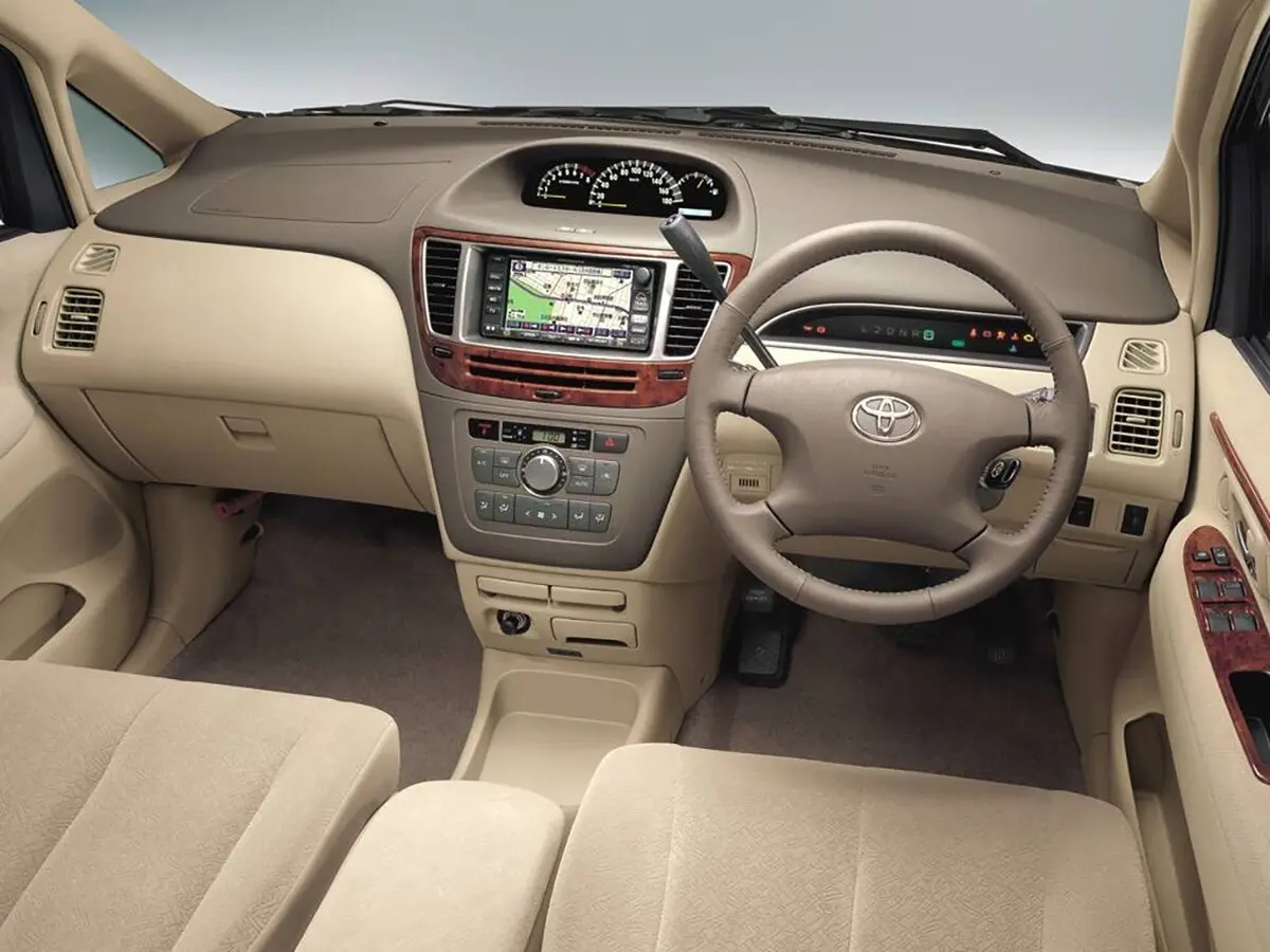 Toyota Nadia 1998 – 2003 Компактвэн — сүрөт 3