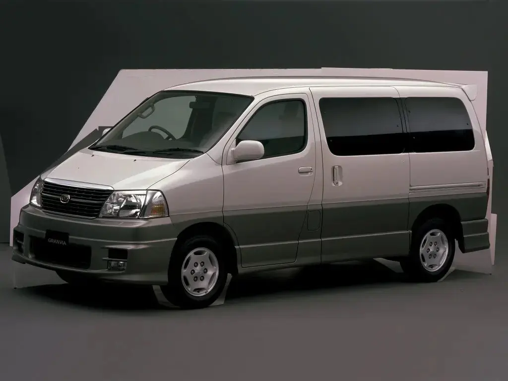 Toyota Granvia I Минивэн — сүрөт 2