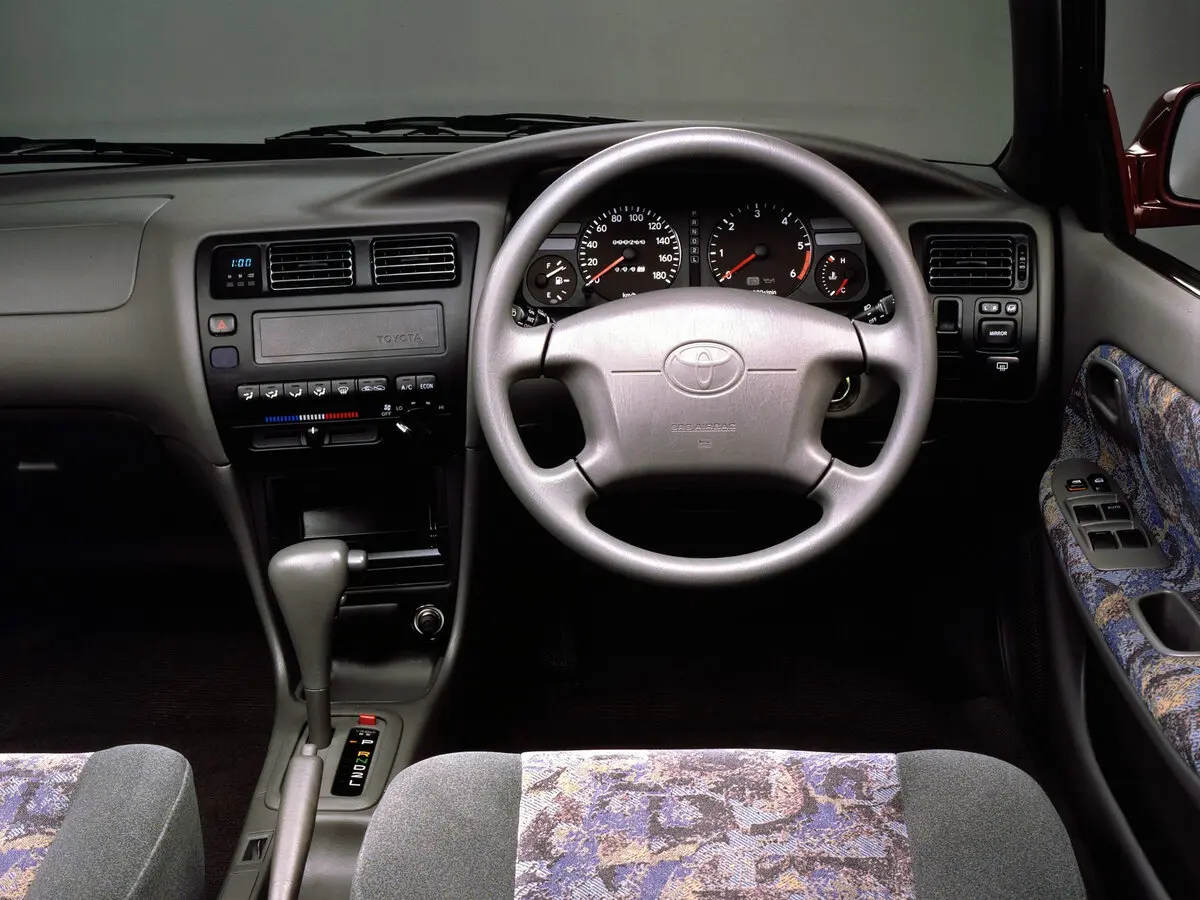 Toyota Sprinter VII (E100) Седан — фото 5