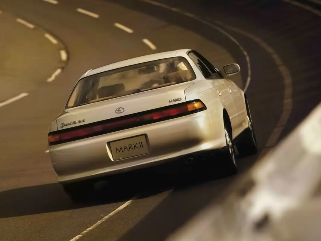 Toyota Mark II VII (X90) Седан — фото 5