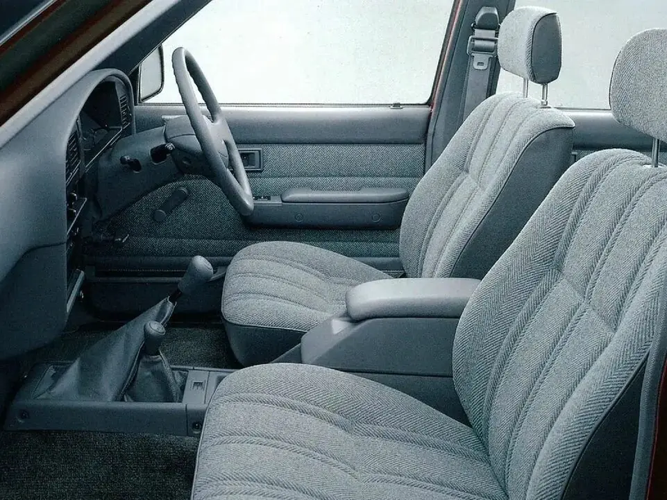 Toyota Hilux V Пикап Двойная кабина Double cab — сүрөт 5