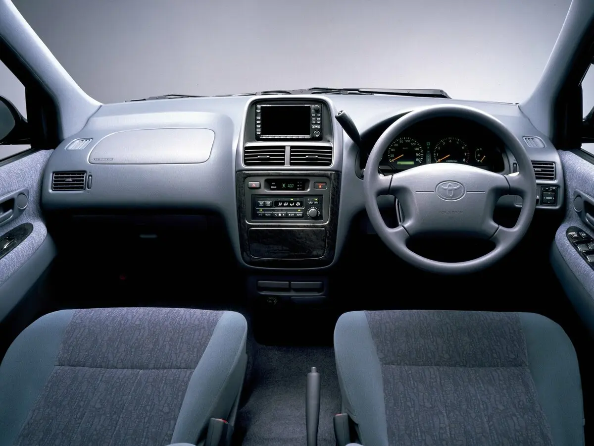 Toyota Ipsum I (M10) Компактвэн — фото 5