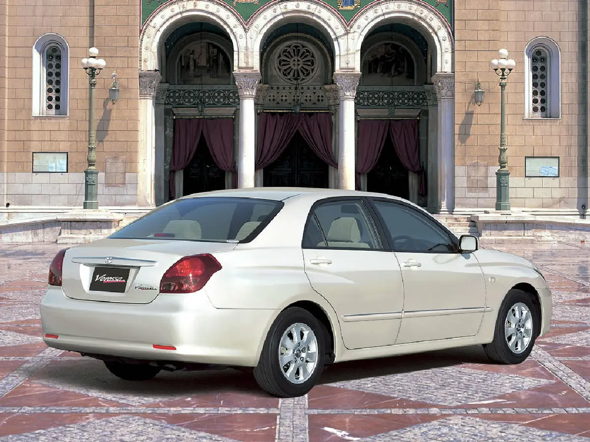 Toyota Verossa 2001 – 2004 Седан — сүрөт 4