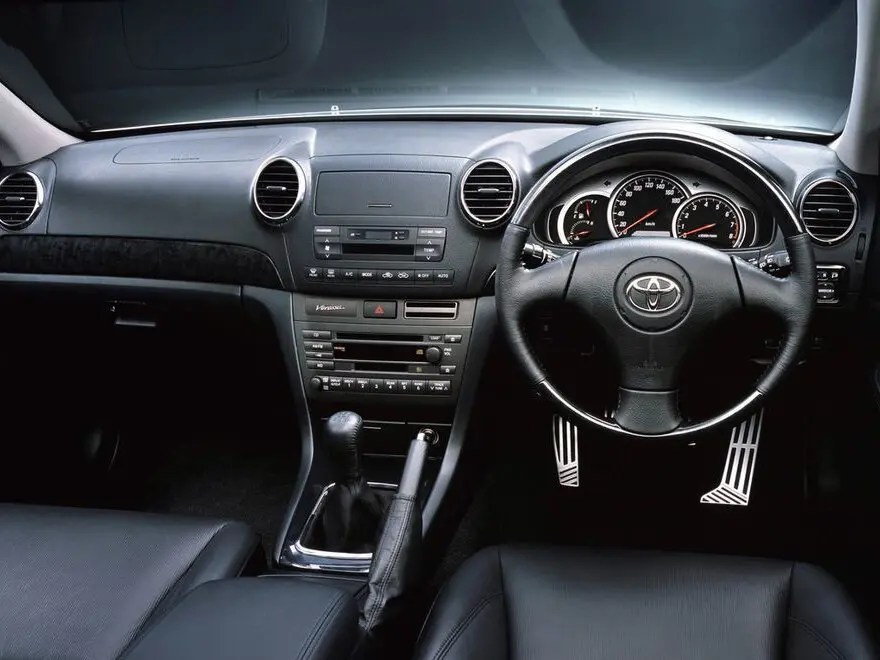 Toyota Verossa 2001 – 2004 Седан — сүрөт 5