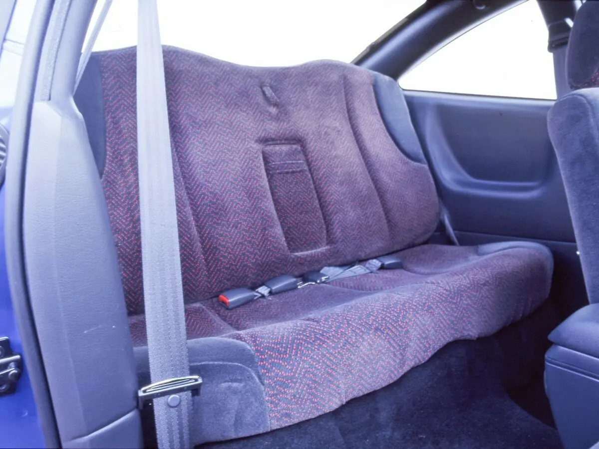 Toyota Cavalier 1995 – 2000 Купе — фото 8