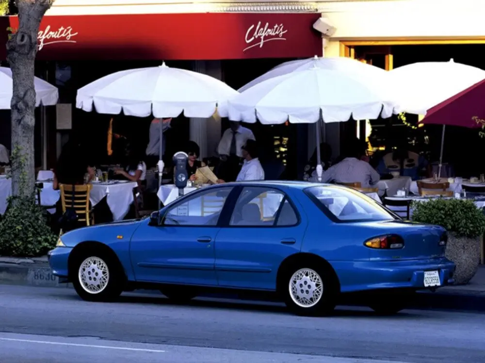 Toyota Cavalier 1995 – 2000 Седан — фото 5