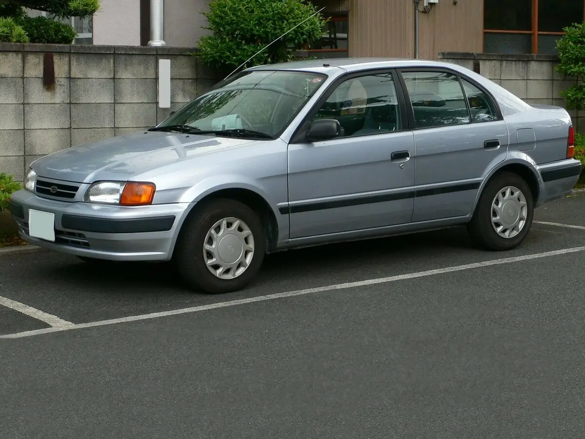 Toyota Corsa V (L50) Седан