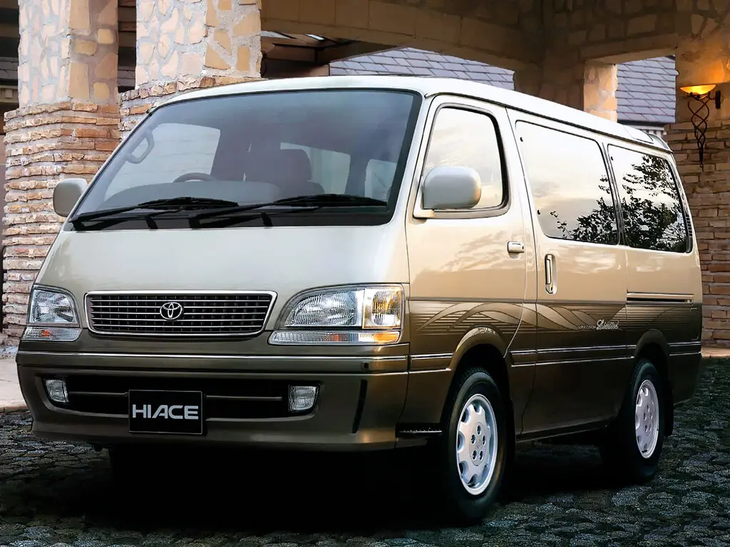 Toyota HiAce H100 Минивэн — 照片 4