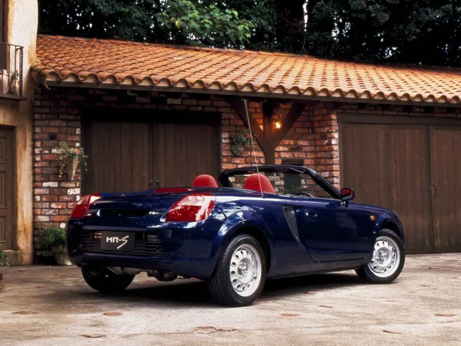Toyota MR-S I Родстер — фото 4