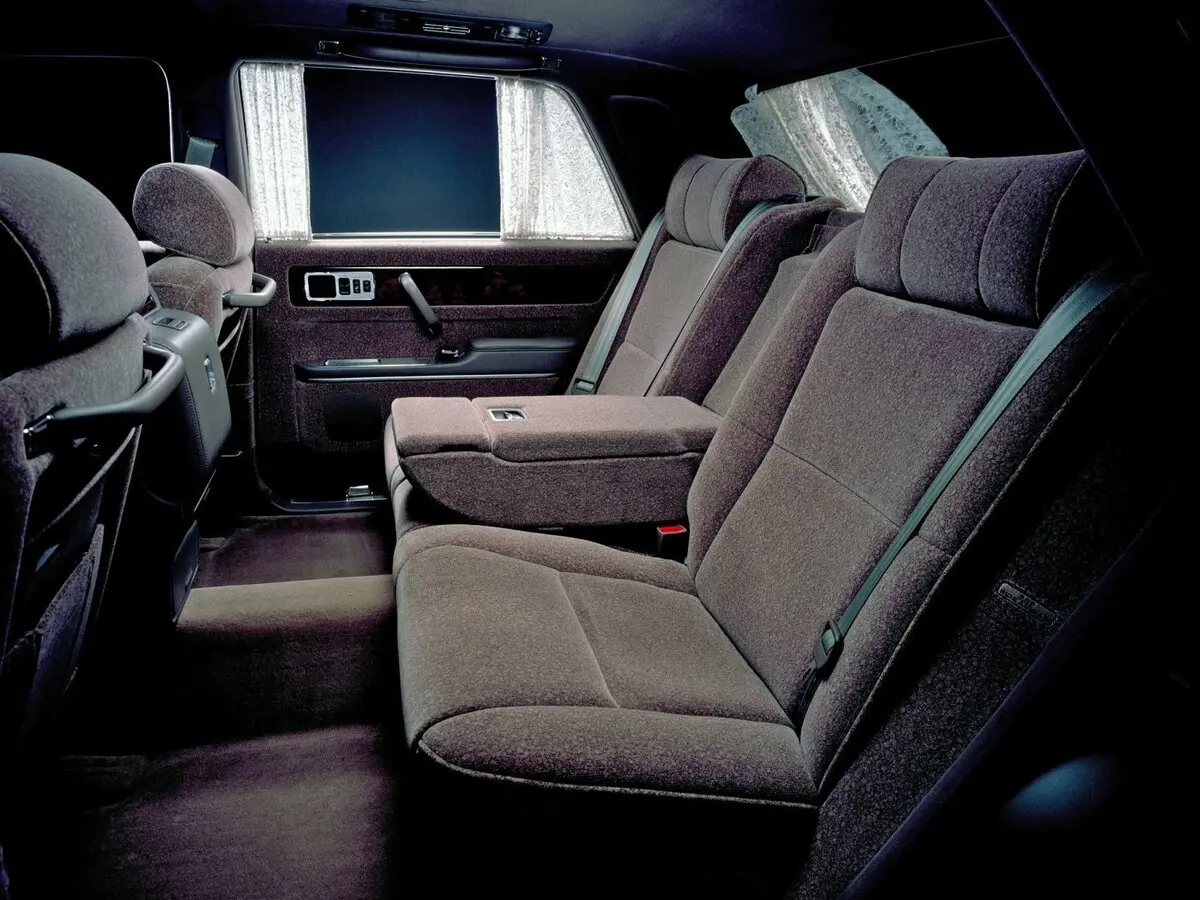 Toyota Century II (G50) Седан — фото 6