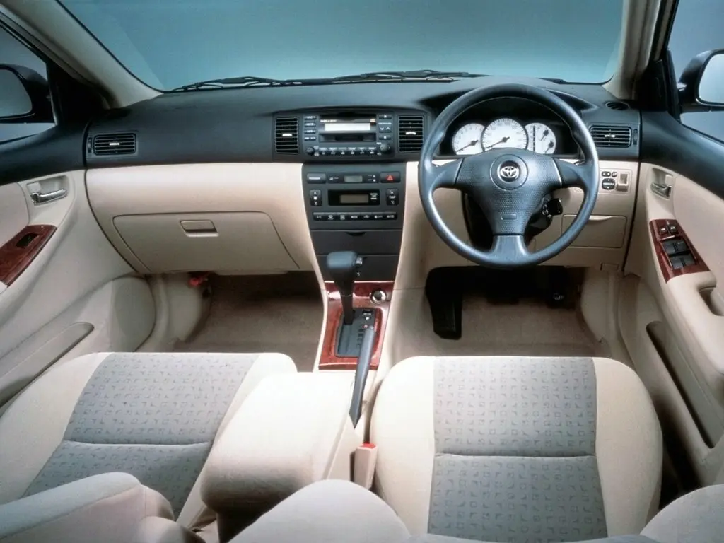 Toyota Allex I Хэтчбек 5 дв. — фото 3
