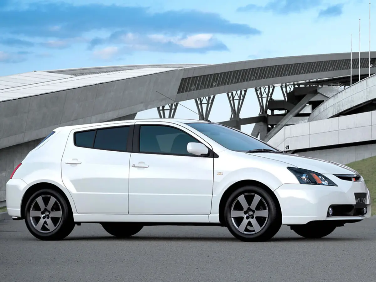 Toyota WiLL II (VS) Хэтчбек 5 дв. — сүрөт 2