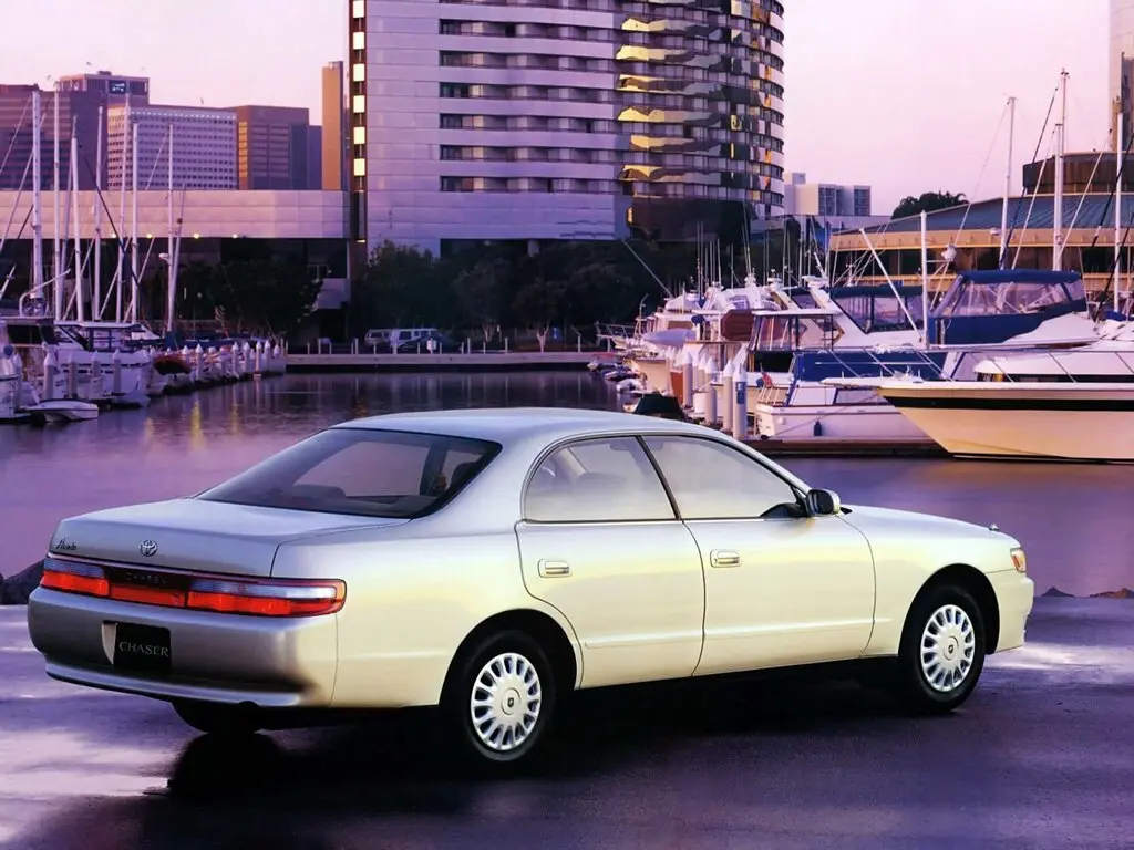 Toyota Chaser V (X90) Рестайлинг Седан — фото 2