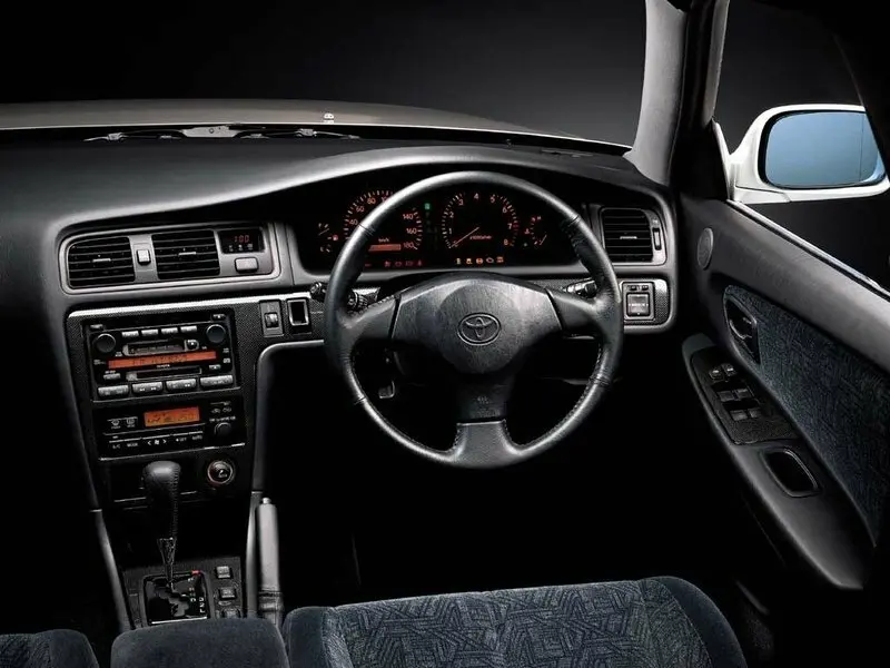 Toyota Chaser VI (X100) Рестайлинг Седан — фото 5