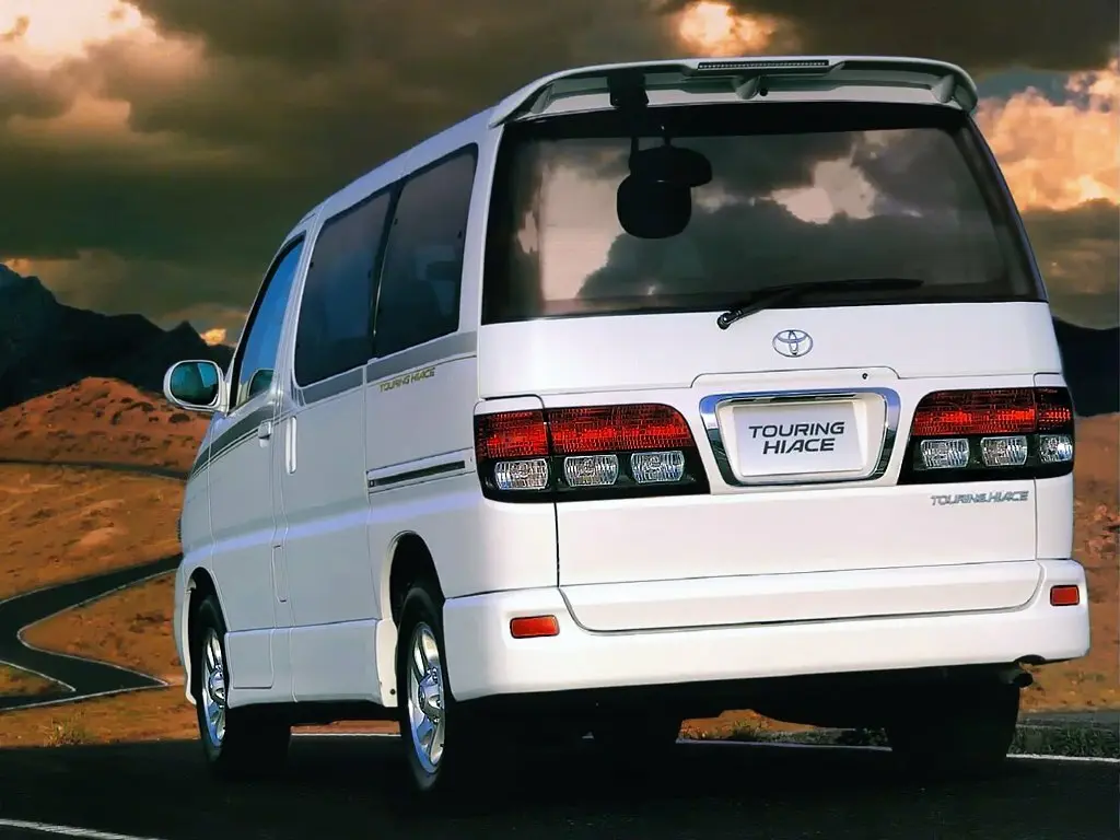 Toyota Touring HiAce I Минивэн — фото 3