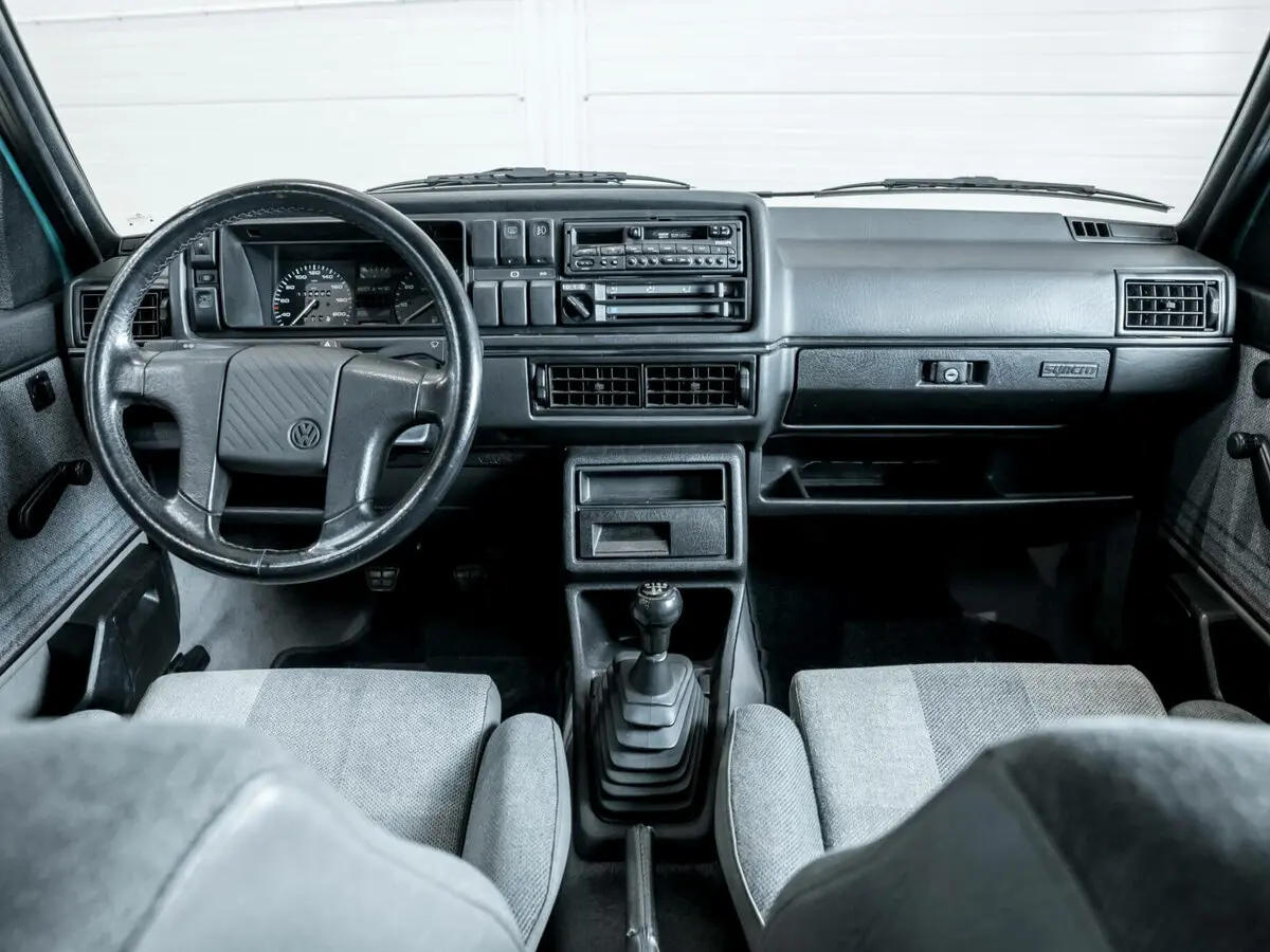 Volkswagen Golf II Хэтчбек 5 дв. Country — фото 6