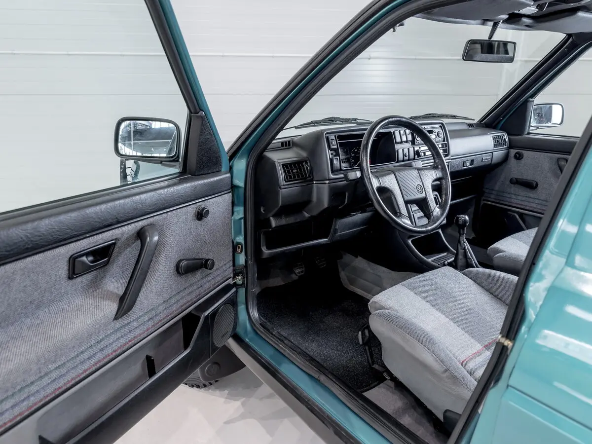 Volkswagen Golf II Хэтчбек 5 дв. Country — фото 8