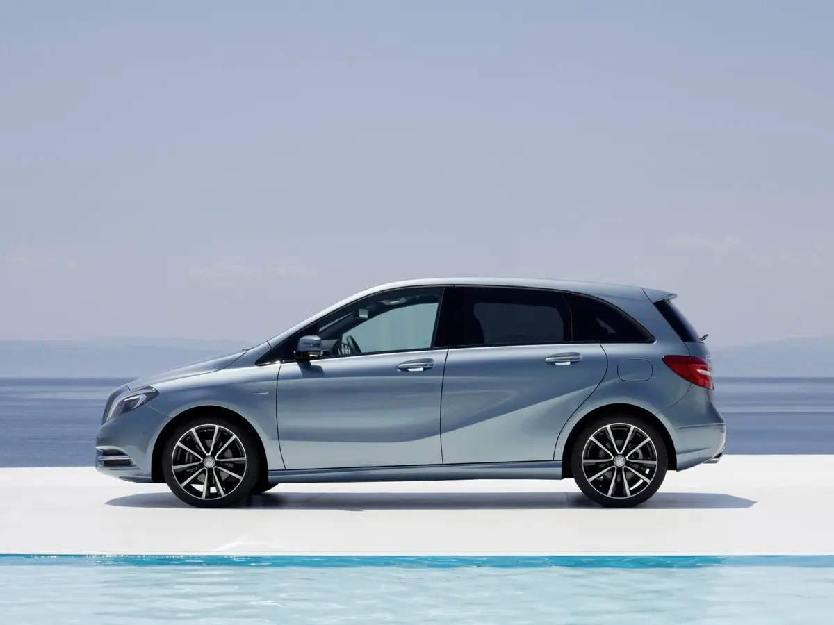 Mercedes-Benz B-Класс II (W246) Хэтчбек 5 дв. — сүрөт 2