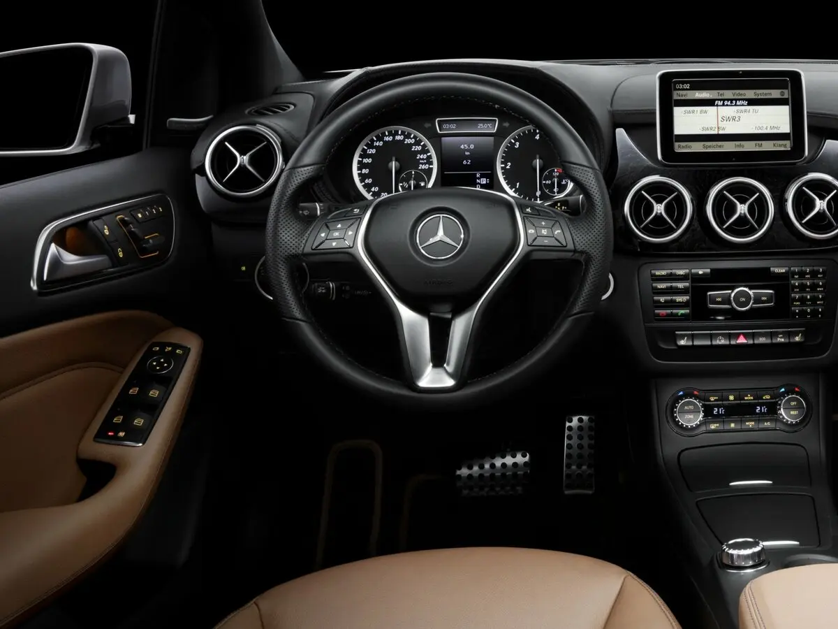 Mercedes-Benz B-Класс II (W246) Хэтчбек 5 дв. — сүрөт 10