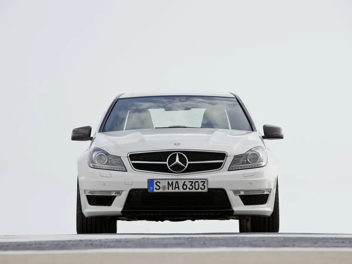 Mercedes-Benz C-Класс AMG III (W204) Рестайлинг Седан — сүрөт 3