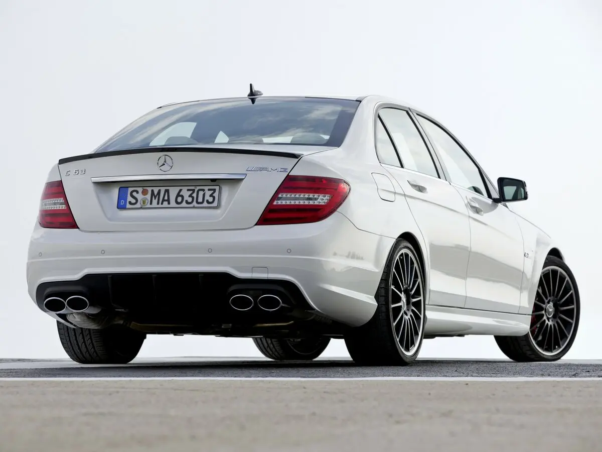 Mercedes-Benz C-Класс AMG III (W204) Рестайлинг Седан — сүрөт 4