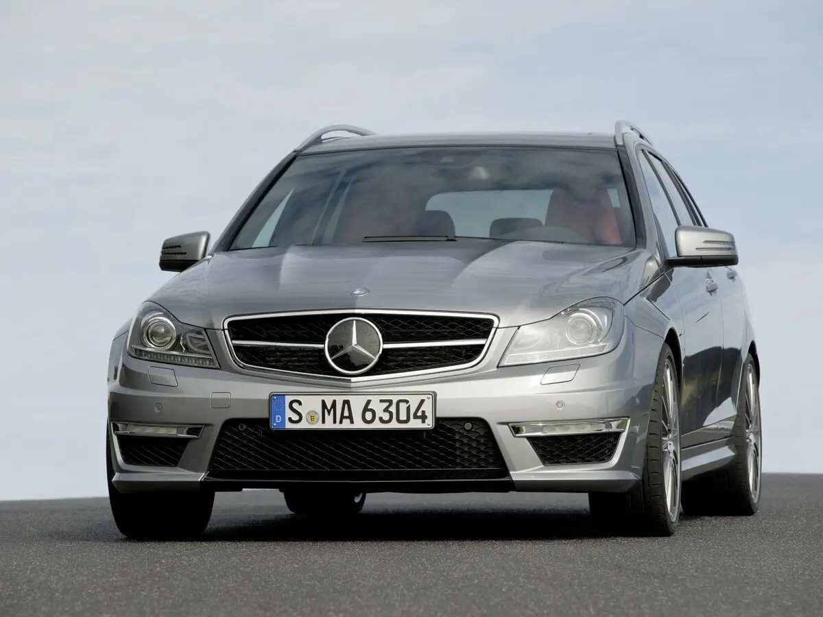 Mercedes-Benz C-Класс AMG III (W204) Рестайлинг Универсал 5 дв. — сүрөт 3