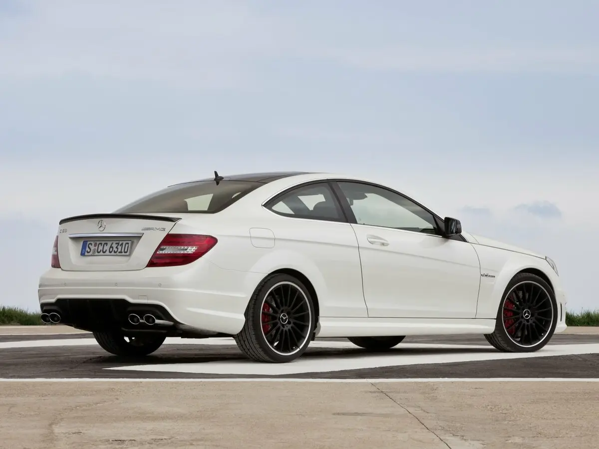 Mercedes-Benz C-Класс AMG III (W204) Рестайлинг Купе — сүрөт 5
