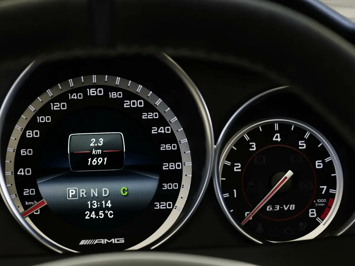 Mercedes-Benz C-Класс AMG III (W204) Рестайлинг Купе — сүрөт 7