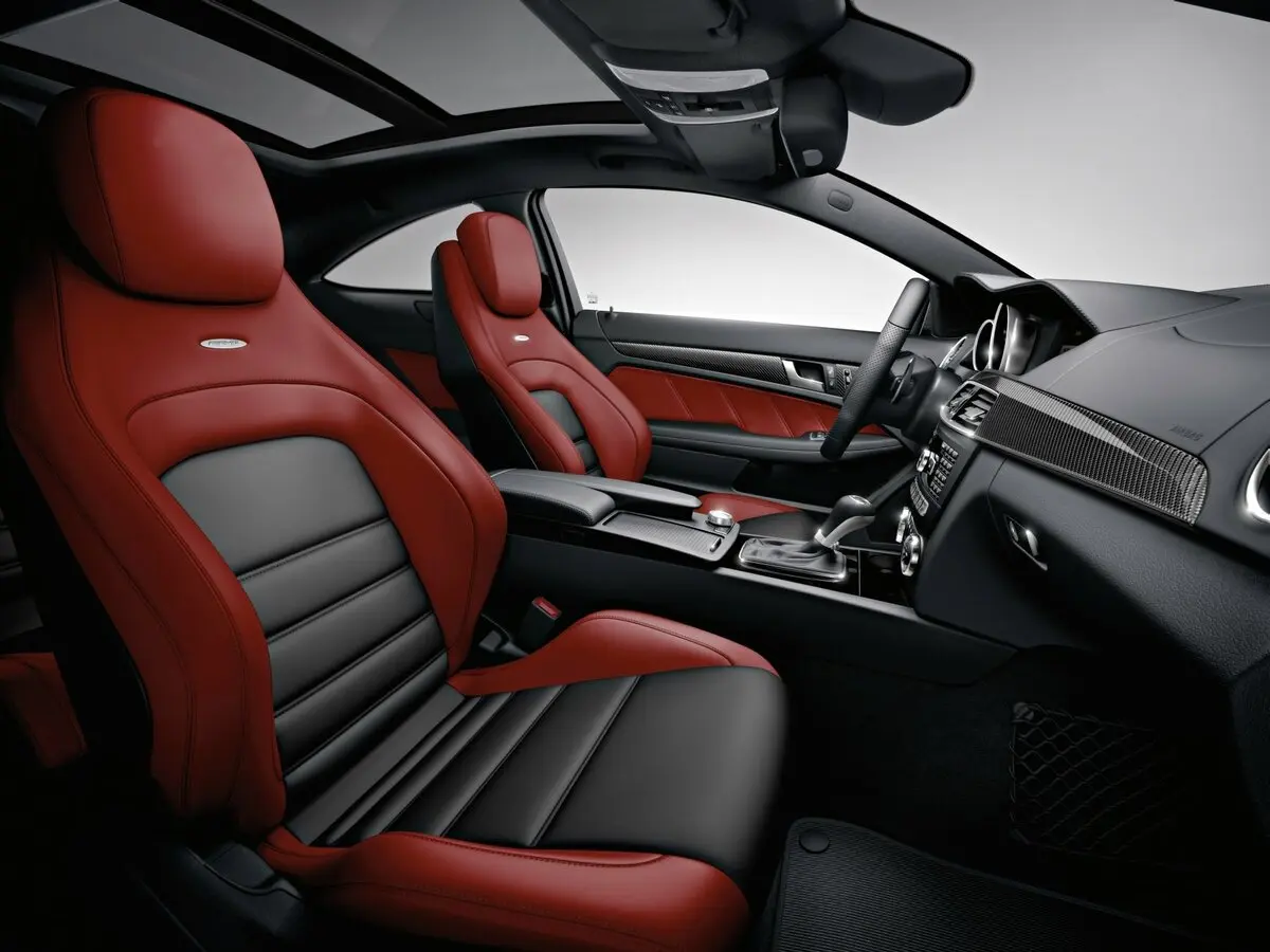 Mercedes-Benz C-Класс AMG III (W204) Рестайлинг Купе — сүрөт 12