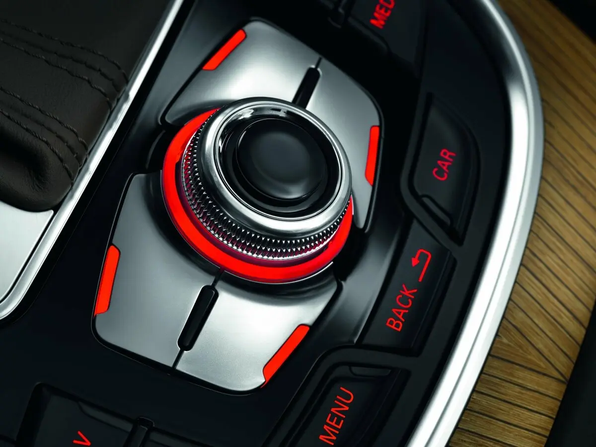 Audi Q5 I (8R) Рестайлинг Внедорожник 5 дв. — сүрөт 12