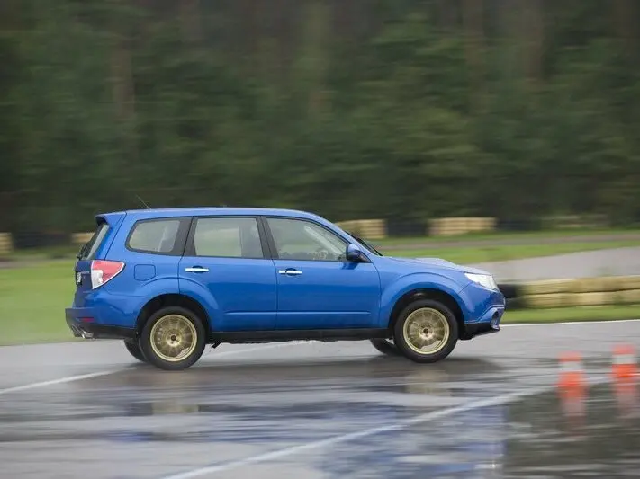 Subaru Forester III Рестайлинг Внедорожник 5 дв. tS — фото 2